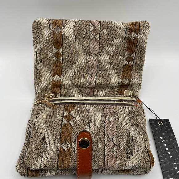 Street Level Aztec Cross body Bag - New - Picture 2 of 3